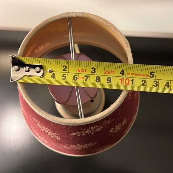 Rustic Pinecone Lamp - Picture 7 of 13